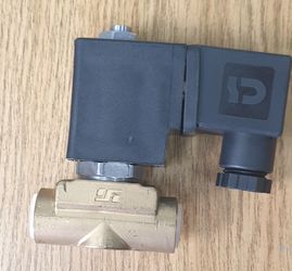 3/2 Wege-Magnetventil, G 1/4, 230V 50/60Hz